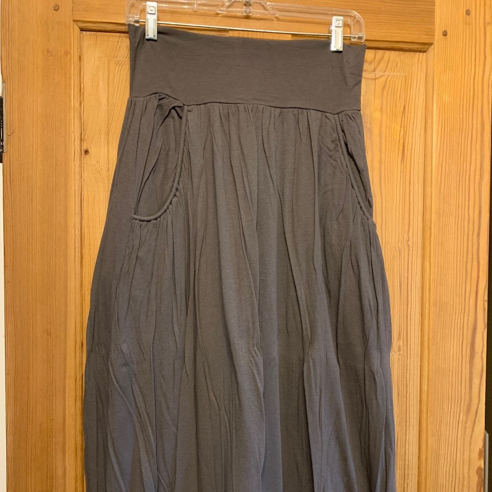 Elegant Gray Women's Skirt
